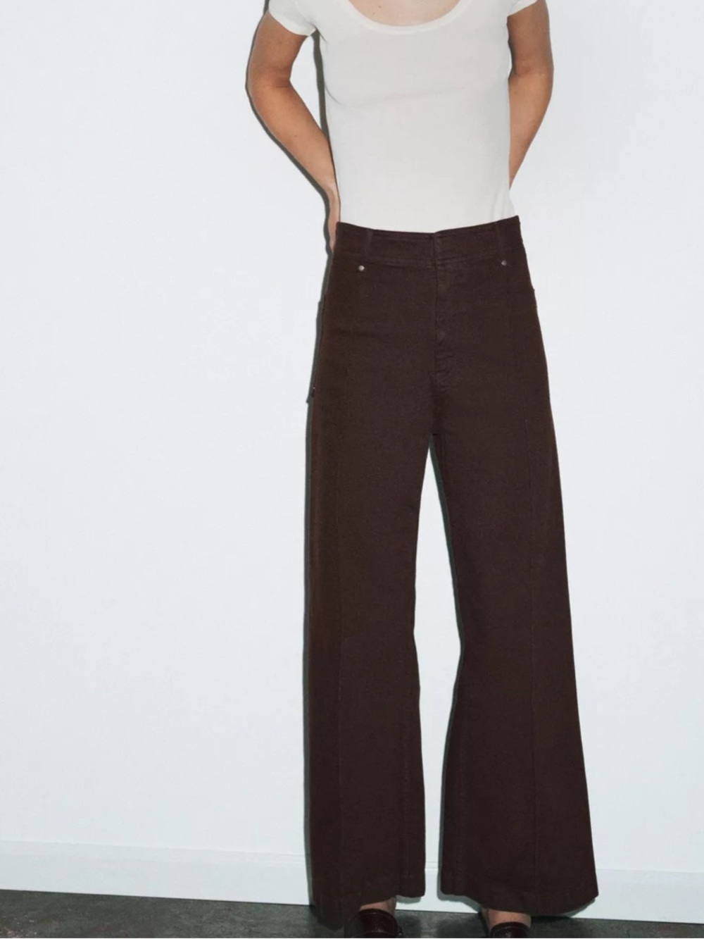 🔸NWT🔸Zara ZW Collection High Waist Wide Leg Jeans in brown - Picture 3 of 15